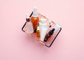 5 Cara Memilih Skincare yang Tepat untuk Pemula