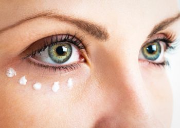Cara Menggunakan Eye Cream agar Bekerja Lebih Efektif