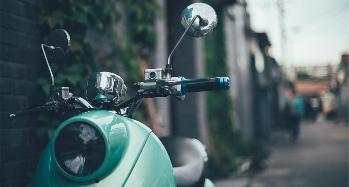 Suami Menggadaikan Motor Istri Diam-diam, Ini Pembagian Harta Menurut Islam