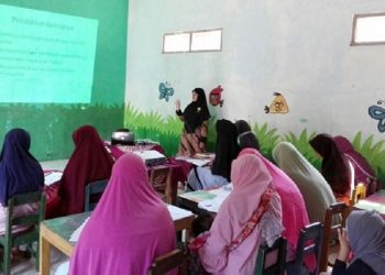 ilustrasi: Sekolah Lansia Salimah