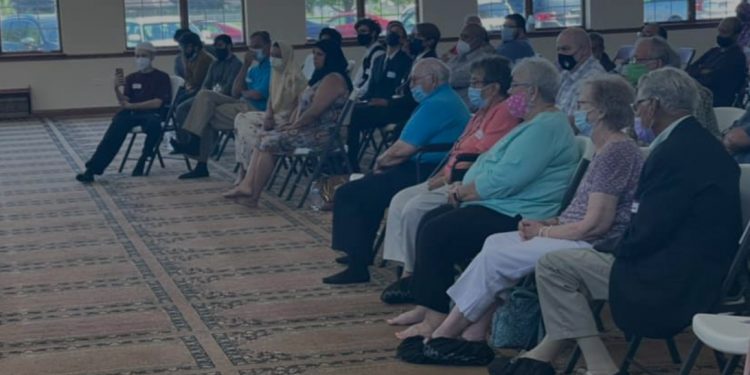 Masjid Illinois Membuka Pintu untuk Tetangga