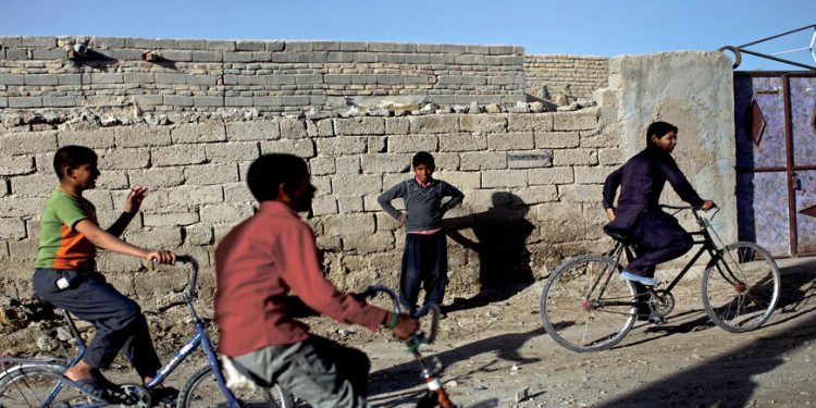 Ulama Sunni Sesalkan Diskriminasi Iran Terhadap Kaum minoritas