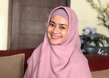 Anak Ikke Nurjanah dan Aldi Bragi Lulus dari UI dengan IPK Tertinggi