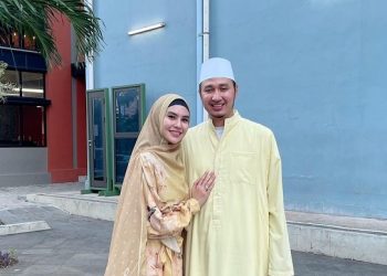 Ini Deretan Artis yang Menikah dengan Ustaz dan Hidup Bahagia