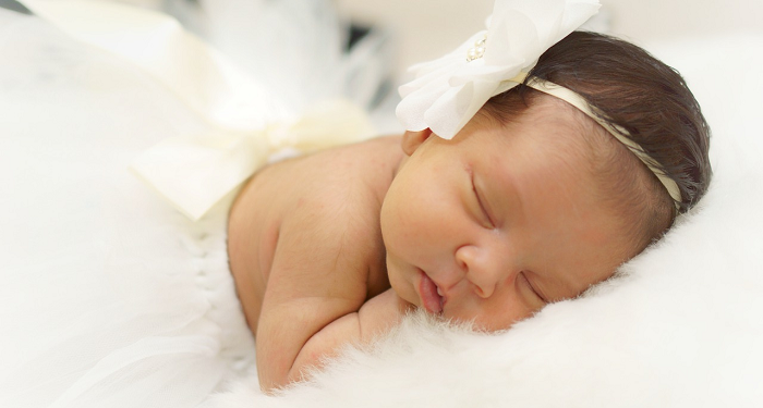 Perkembangan Pendengaran Bayi dari Lahir hingga Usia 1 Tahun