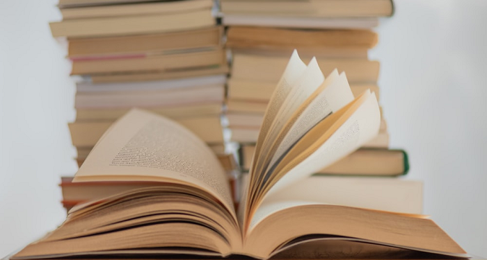 Tips Membaca Buku dengan Cepat dan Efektif