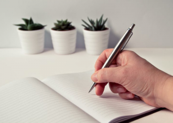 Mengenal Komunitas Menulis Online