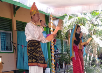 SMAN 4 Sumbawa Besar Launching Sabalong SMANET