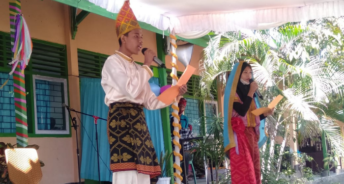 SMAN 4 Sumbawa Besar Launching Sabalong SMANET