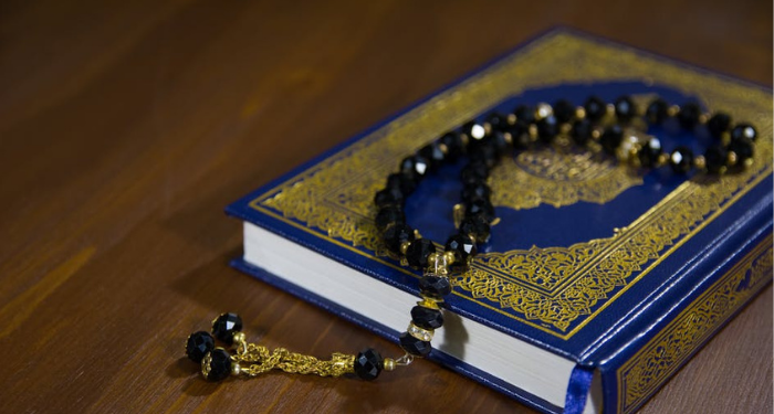 Dapat Pahala Mengalir, inilah Keutamaan Wakaf Al-Qur’an