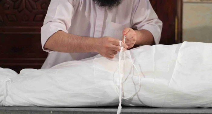 4 Syarat Jenazah Wajib Dimandikan