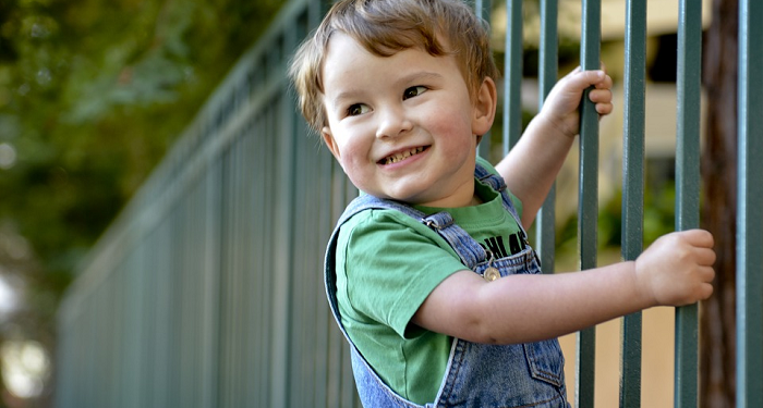 Mengatasi Anak yang Mengalami Gangguan Bicara