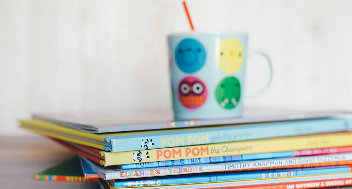 Tips Memilih Buku untuk Anak Usia 12-18 Bulan
