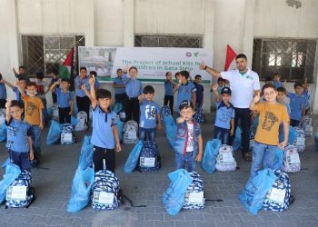 KolaborAksi Dompet Dhuafa-YBM BRI Distribusikan Ratusan Paket School Kit Bagi Pelajar Di Gaza