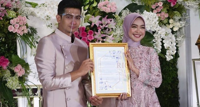 Momen Haru Teuku Ryan saat Melamar Ria Ricis
