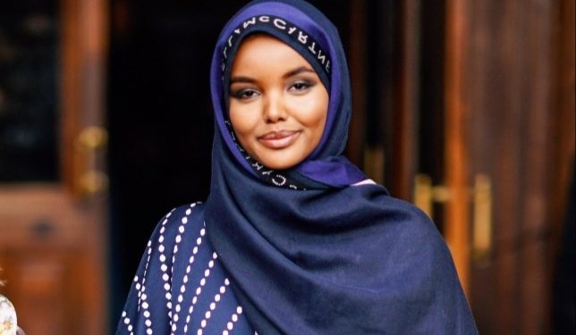 Halima Aden Ubah Permainan dengan Masuki Dunia Desain Sederhana