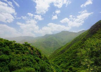 Soudah, Tempat Keindahan Alam Arab Saudi yang Terbuka untuk Dunia