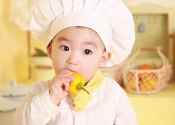 Batita Susah Makan? Yuk, Ketahui Tips Memilih Makanan untuk Batita