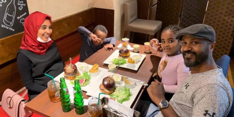 Luxe Burgers, Restoran Burger Halal Pertama di Tokyo