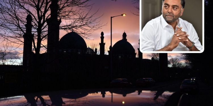 Dewan Masjid Bradford Peringati Hari Jadi ke-40