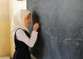 Bagaimana Membuat Anak Gadis Kita Nyaman Berjilbab?
