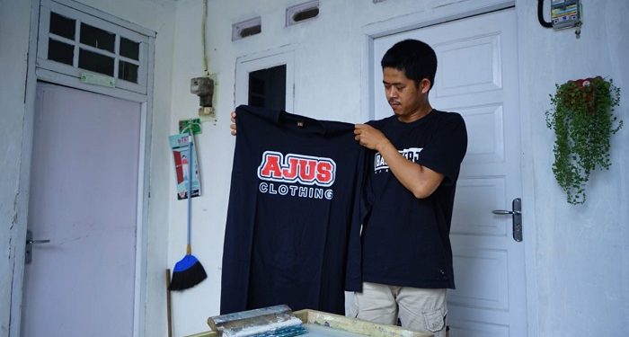 Berkah Zakat, Cerita Agus Dulu Jualan Buah Kini Jadi Bos Konveksi