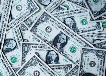 Survei: Dua Pertiga Jutawan Tidak akan Tinggalkan Warisan Banyak untuk Anak-anak Mereka