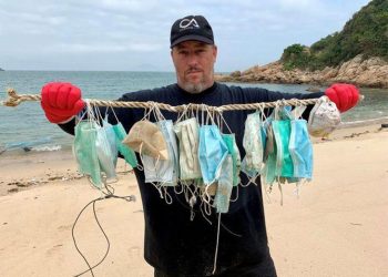 Pakar Saudi: Masker Medis Bekas adalah Limbah Berbahaya