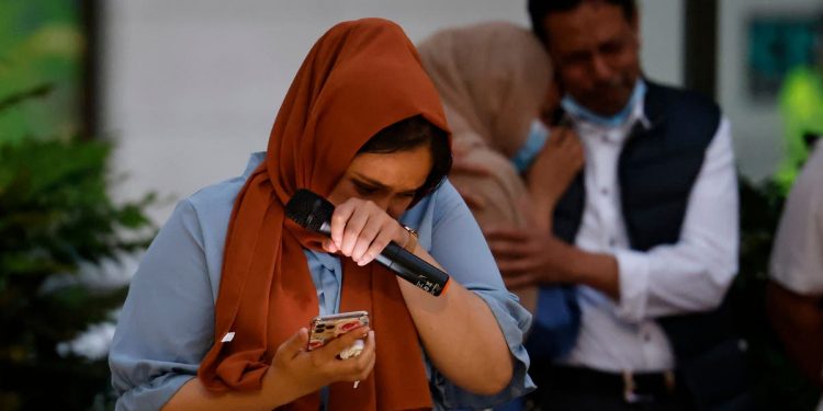 Pembunuhan Guru Muslim Timbulkan Kekhawatiran Atas Keamanan Perempuan di Inggris