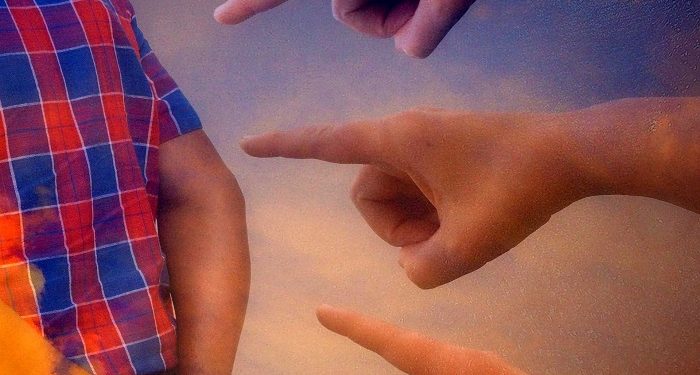 Jangan Menyalahkan Orang Lain