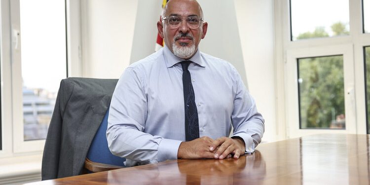 Muslim Ditunjuk Sebagai Sekretaris Pendidikan Baru Inggris