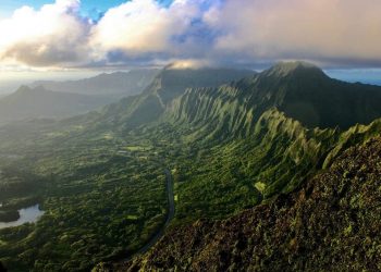 Tangga Haiku yang Terkenal di Hawaii akan Dihapus pada 2022