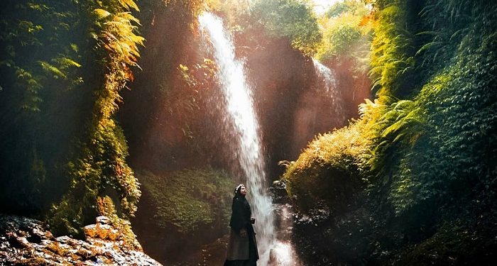 Keindahan Memukau Curug Aseupan Destinasi Hits di Bandung Jawa Barat