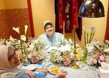 Indra Bekti dan Istri Rayakan 11 Tahun Pernikahan