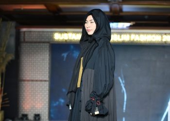 Rosie Rahmadi Pamerkan Relung dalam Virtual Fashion Show ISEF 2021