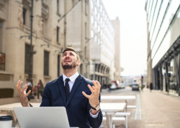 Mengenal Katarsis, Pelepasan Emosi yang Membuat Hati Lega