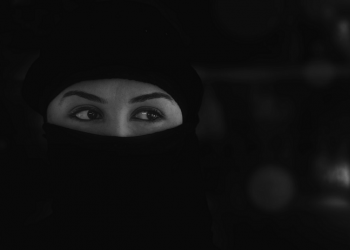 Wanita yang Tulus Mencintaimu