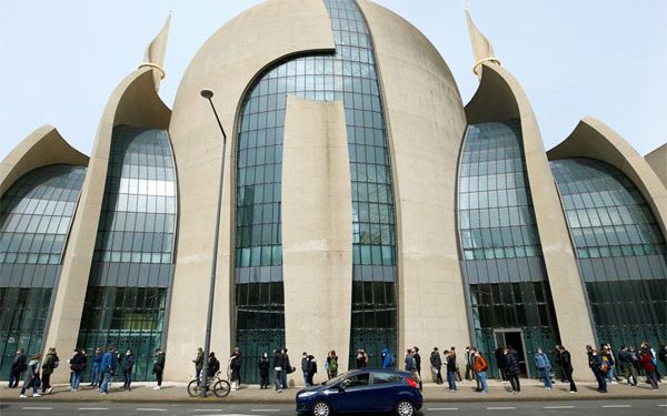 Cologne City Allows Public Adhan in Mosques on Fridays