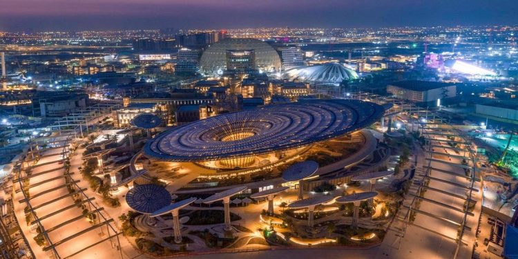 Semua Pegawai Pemerintah UEA Diberikan Cuti Berbayar untuk Kunjungi Expo 2020