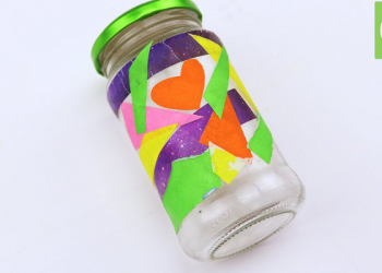 Membuat Kreasi Decoupage dengan Si Kecil