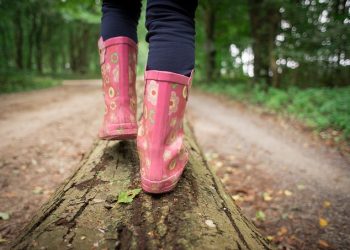 Anak Kecilku Berciuman seperti di Film-Film Disney