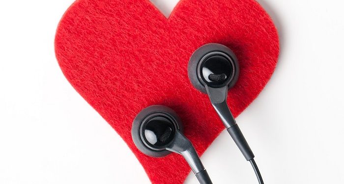 Cara Menjadi Pendengar yang Baik