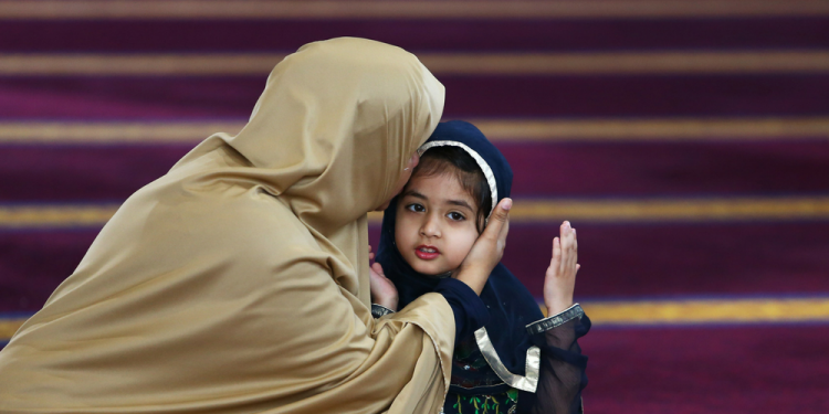 Menyambung Kasih yang Tak Sampai (4)