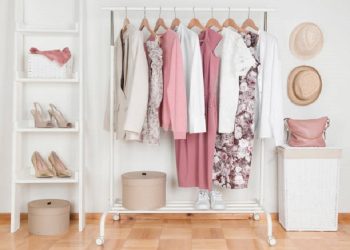 Kiat-Kiat Merawat Pakaian agar tetap Awet dan Tampak Baru