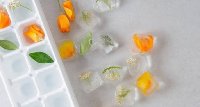 4 Manfaat Es Batu, Bisa Jadikan Sebagai Primer