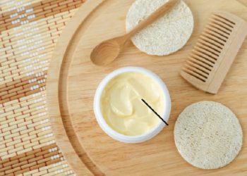 Pentingnya Eksfoliasi pada Kulit kepala
