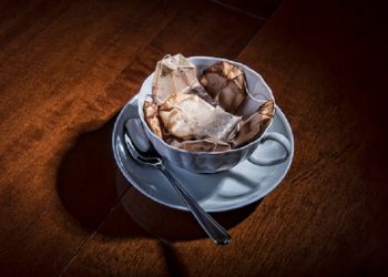 Bikin Awet Muda, Inilah Manfaat Ampas Teh untuk Kecantikan