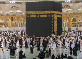 Masjidil Haram Sudah Terapkan Shalat Jamaah Tanpa Jarak Sosial