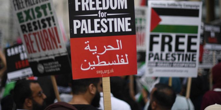 Israel Larang Kelompok HAM Palestina