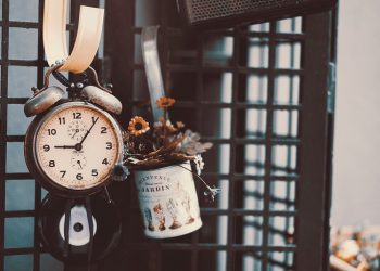 Waspada terhadap Bahaya Syaitan, Dapat Membuat Manusia Lupa dan Panjang Angan-angan